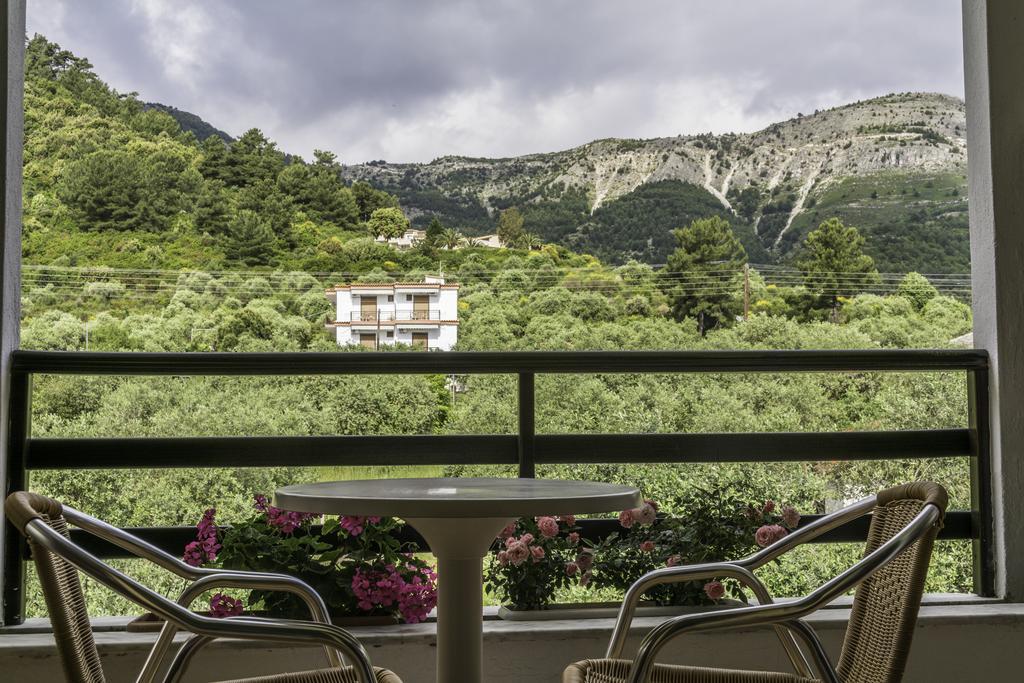 Hotel Sylvia Koinira Dış mekan fotoğraf